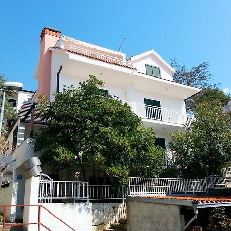 Apartments Ria Baška Voda Exteriör bild